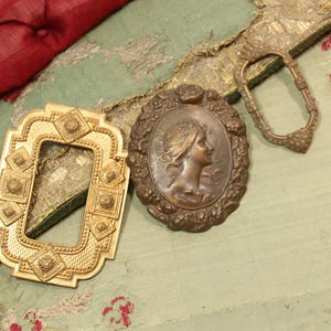 Vintage mint condition stunning belt with cameo. Vintage Cameo Belt - Etsy main image 4
