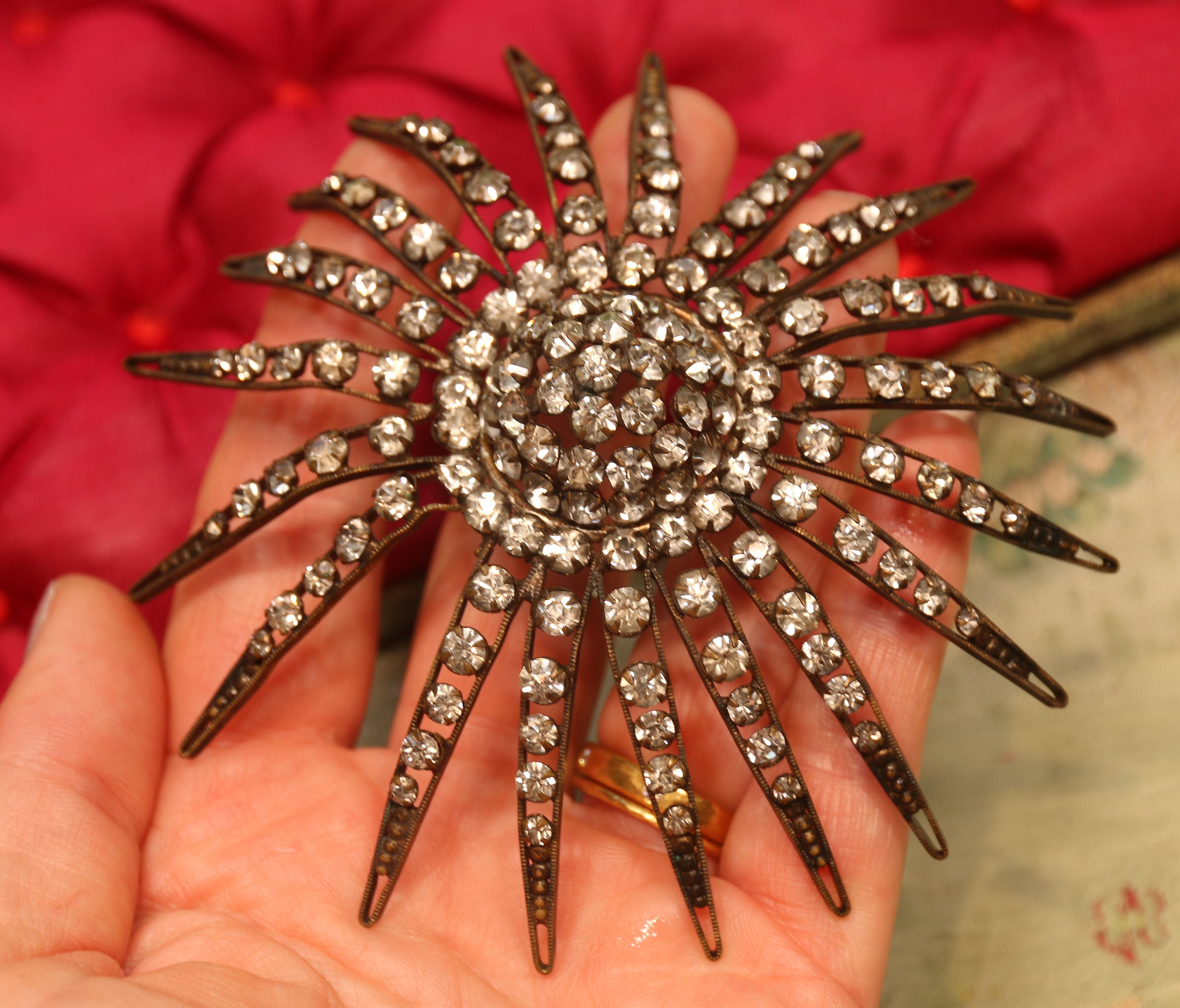 【1960’s】 SRO Alum rhinestone decorated Antique 1920s Metal Applique Sunburst 4