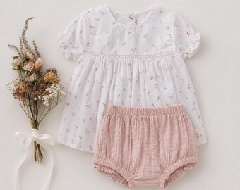 Completo estivo per bambina, composto da camicetta floreale e pantaloncini rosa, abbigliamento in cotone per neonate.