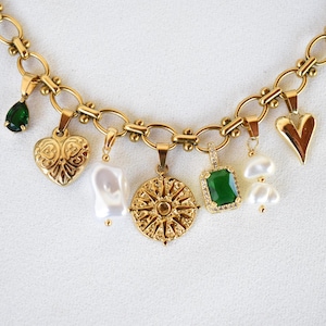 Gold Charm Necklace with Green Zircon, Baroque Pearls & Heart Pendants – Unique Boho Jewelry