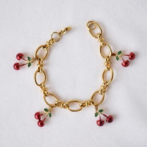 Gold Kirsche Charm Armband, Y2K Fruit Schmuck
