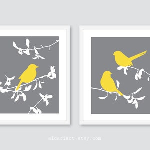 Vogelkunstprints, muurdecoratie vogels, set van 2 moderne vogels op takken prints, badkamer- of slaapkamerinrichting, geelgrijs decor, KIES JE KLEUREN