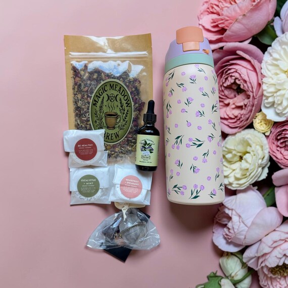 A Thoughtful Gift with Tea, Crystal Infuser & Spa Essentials