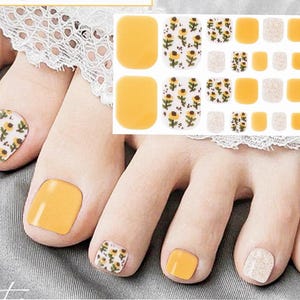 Yellow Flower Toenail Toe Nail Art Wrap Sticker Peach Pink Silver Foil Gold Line Daisy Blue Flowers Self Adhesive Nail Art  Decals SJSeries