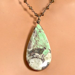 LP 1277 Mint Green, Gray, Cream And Milk Chocolate Gray Nevada Variscite Teardrop Pendant, Smokey Quartz Black Gold And Sterling Necklace image 5