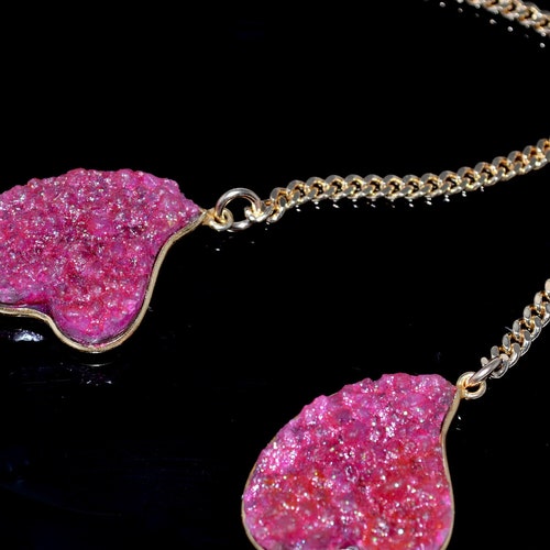 LP 1658 Fuchsia, Vivid Purplish Red, Dyed Drusy, Inverted Heart Pendant,With Blue Iridescent Sparkle, Gold Plated Snake order Chain Valentine Day