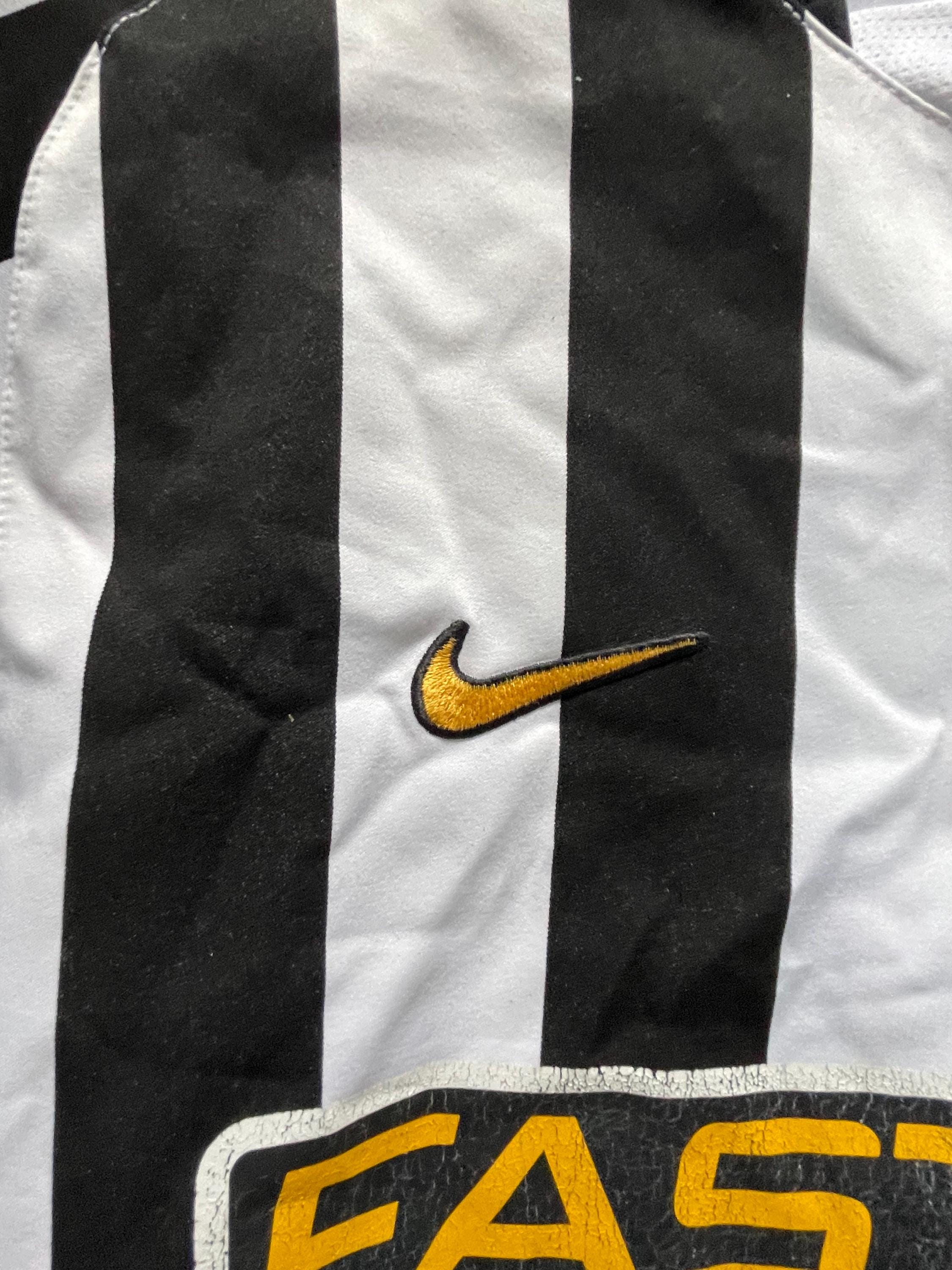 Vintage 2003‑04 Nike Juventus FASTWEB Home Football Shirt | Black