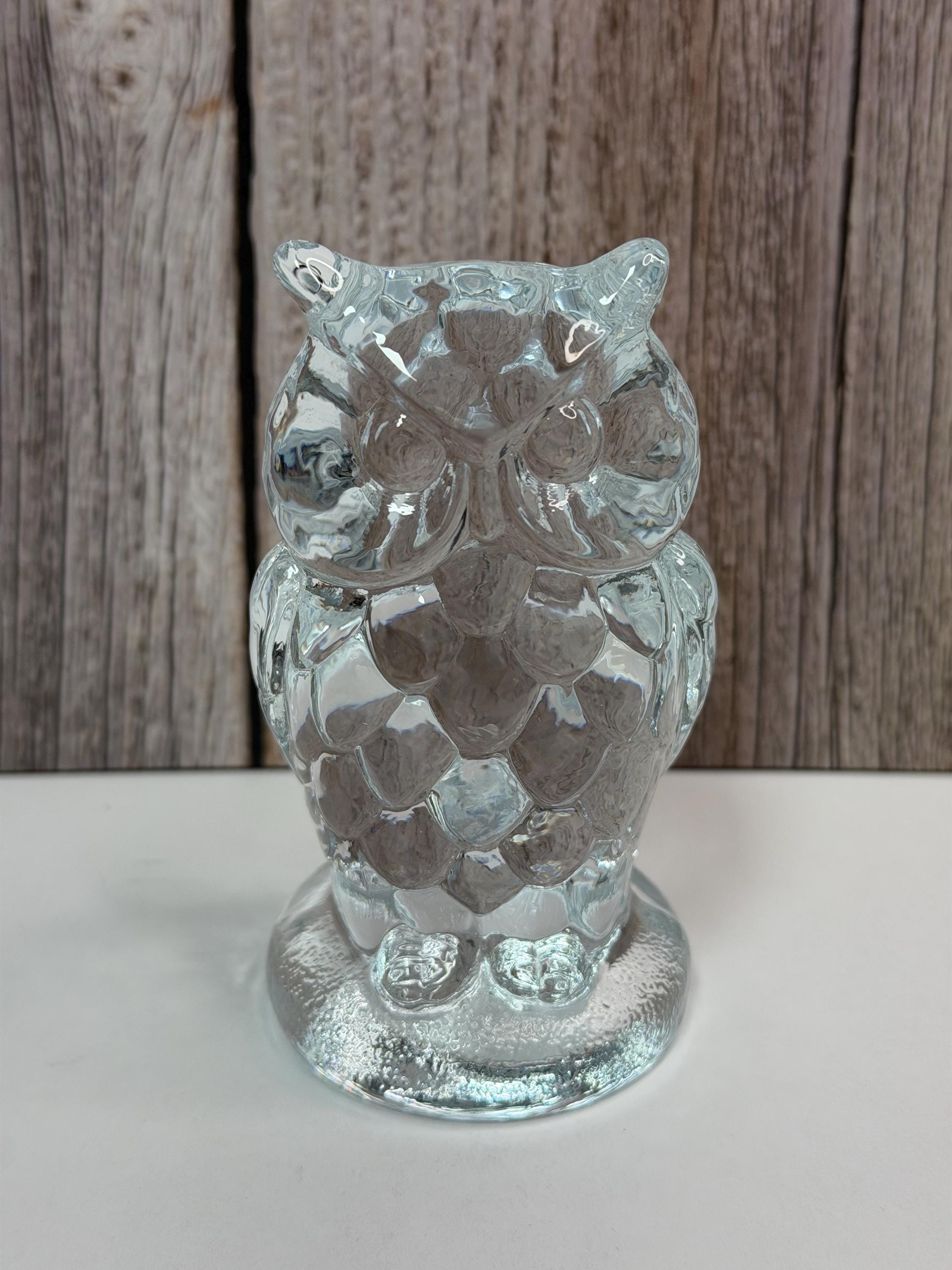 Mosser Glass Horned Owl Figurine: Clear Pressed Glass Paperweight