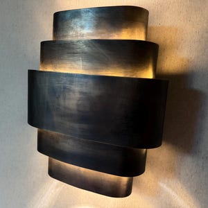 Aplique de pared Art Déco de latón hecho a mano: Lámpara marroquí sin lacar