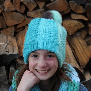 Winter Sunshine Hat with pompom pdf PATTERN, newborn to adult sizes, hat/beanie/toque to crochet, digital download