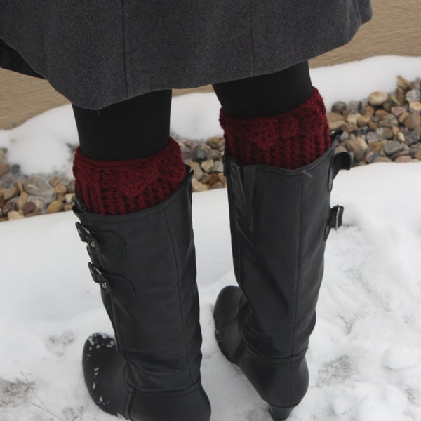 Bow Boot Cuffs pdf PATTERN (digital download), size small to large, ribbed boot toppers to crochet,