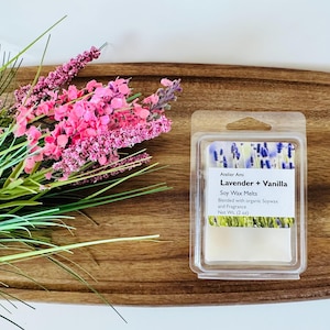 Lavender Vanilla Soy Wax Melts: Calming Aromatherapy Gift (2oz)
