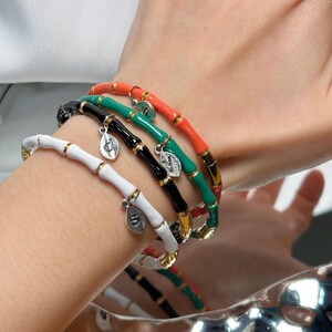 Pulsera personalizada bohemia - Pulsera tejida fina - Pulseras surferas impermeables - Pulsera personalizada con nombre y letra - Regalo para ella - Pulsera con monograma de hoja