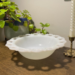Vintage Anchor Hocking Old Colony Milk Glass Bowl – Open Lace Edge – 9.5&quot; Decorative Serving Dish – Antique Serving Bowl