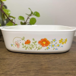 Vintage Corning Ware 1 Qt Square Casserole – Wildflower Pattern – Made in USA – No Lid – Discontinued Item – Excellent Condition