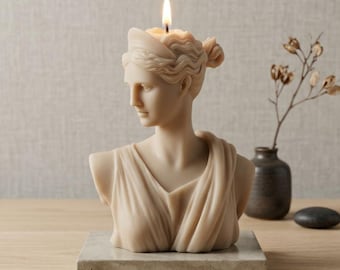 Vela con estatua griega, escultura de busto de Artemisa, vela de cera de soja hecha a mano, decoración clásica para el hogar, regalo de inauguración de casa para ella, decoración de mitología griega