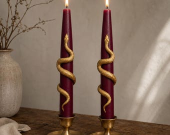 Bougie conique serpent vert et or métallisé – Bougie décorative gothique, esthétique Dark Academia, cadeau ésotérique, bougie unique faite main
