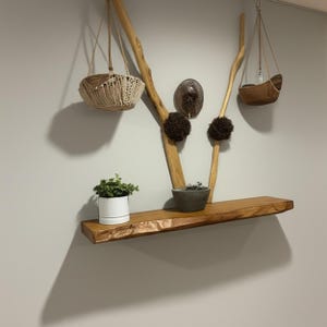 Floating Wall Shelf With Hidden Supports – Sleek, Modern Design For Living Room Or Office - Natural Wood Wall Shelving, Varnished Wall Shelf