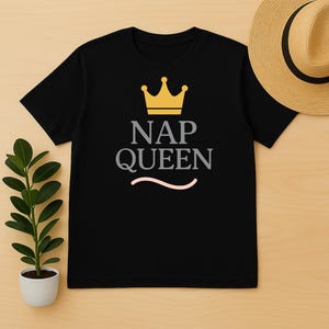 Nicky Nicky T-Shirt: Unisex Softstyle T-Shirt, gemütlicher Schlaf Shirt