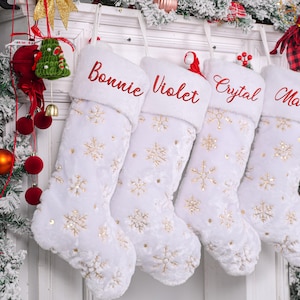 Chaussette De Noël Violette à Paillettes – 45 Cm Grande Taille, En Peluche – À Suspendre à La Cheminée Ou Au Sapin – Décoration De Fête Familiale
