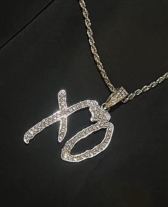XO Iced Out Pendant Necklace – Hip Hop Bling Chain, Rapper Style