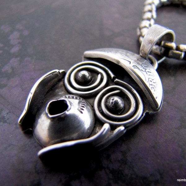 Dystopian Sterling Howler Monkey Pendant