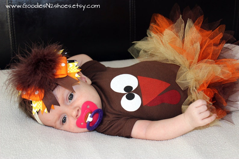 12 month Turkey onesie with feathers on the back short sleeve onesie bodysuit Thanksgiving READY TO SHIP image 3