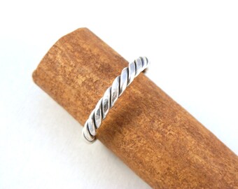 Unisex Twist Ring Sterling Silver, 3mm wide ElenadE