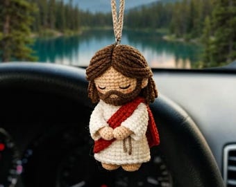 Patrón de ganchillo espiritual para dije de coche de Jesús en amigurumi (descarga en PDF)