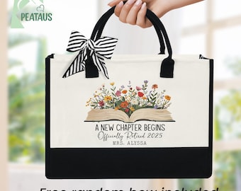Teacher Retirement Tote Bag, A New Chapter Begins Retired 2026, Retired Teacher Gifts, Retirement Gift For Teacher,Coworker,Librarian,Friend