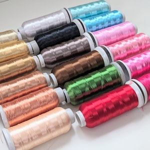 Fils de soie luxueux en filaments plats pour une broderie raffinée | Fils de soie artisanaux fins| Bobine de gros | Livraison gratuite