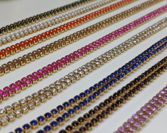 Close loop S8 Crystal rhinestone cupchain in gold setting 2.4 to 2.5mm including gold emerald green pearls and more, Price per yard