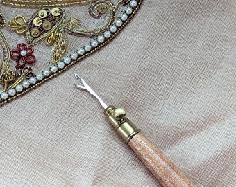 Original Kantan Couture Bead Embroidery Tool: Effortless Threading and Precise Latch for Stunning Designs