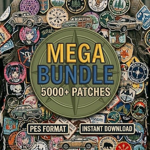 Puede incluir: Un conjunto de parches bordados con varios diseños, incluyendo coches, personajes de anime y escenas de la naturaleza. El parche central dice "MEGA BUNDLE 5000+ PATCHES". Texto adicional incluye "PES FORMAT" e "INSTANT DOWNLOAD".