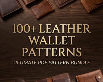 Könnte beinhalten: Eine Sammlung von braunen Ledergeldbörsen und Kartenetuis auf einer dunklen Oberfläche, mit verschiedenen Designs mit Druckknöpfen, Kartenfächern und Stifthaltern. Der Text 100+ LEATHER WALLET PATTERNS ULTIMATE PDF PATTERN BUNDLE ist zentriert.