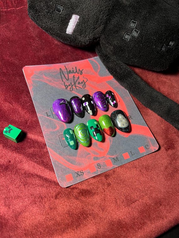 Minecraft Press on Nails - Etsy