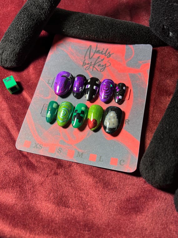 Minecraft Press on Nails - Etsy