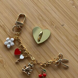 Custom Kindle Charm: Bookish Stainless Steel Keychain - Handmade image 4