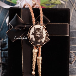 Vintage Cowboy Cat Bolo Tie Handmade Western Necktie for Cowgirl Southwestern Leather Cord Men&#39;s Accessory Wedding Gift for Groomsmen