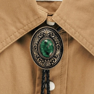 Green Stone Bolo Tie: Western Cowboy Necktie, Gold Enamel & Leather Cord