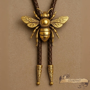 Golden Bee Bolo Tie Gothic Western Gifts for Him Leather Cord Necktie Men&#39;s Necklace  Accessories Anniversary Gift For Men Gift for Dad