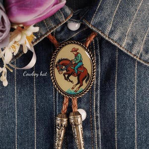 Vintage Horse Rider Bolo Tie Western Cowboy or Cowgirl Bolo Ties Customized Leather Cord Necktie Men&#39;s Accessory Wedding Gift for Groomsmen