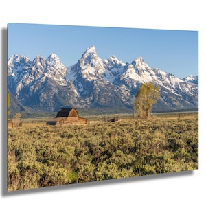 Grand Tetons & Moulton Barn – Malerische Fernsicht | Mormon Row Landschaftsfotodruck