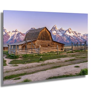 Sonnenaufgang bei Moulton Barn – Grand Teton National Park Fotodruck | Mormon Row Morgenlandschaft