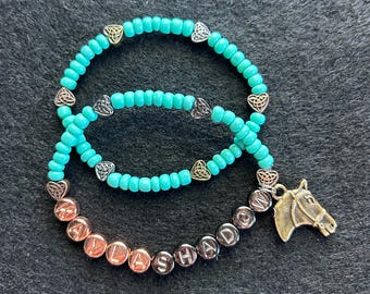 Pulsera Western personalizada con dije de caballo de bronce (juego de 2)