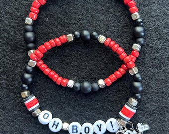 Pulseras de la amistad de Mickey Mouse (juego de 2) con figura de Mickey "¡Oh Boy!"