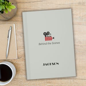 Diário de Direção Personalizado, Caderno de Roteiro Cinematográfico, Planejador de Filmes com Nome Personalizado, Livro de Roteiro, Presente para Cineasta, Presente para Estudante de Cinema