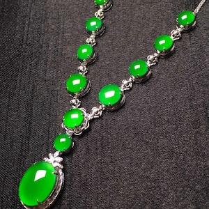 Collar de jadeíta verde en oro de 18 quilates, collar de jade de grado A, joyería de jadeíta birmana, collar de buena suerte y prosperidad.