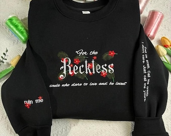Reckless Broderad Tröja: Bokinspirerade Fankläder