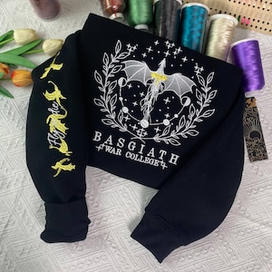 Sudadera bordada Fourth Wing, sudadera con capucha Fourth Wing, sudadera Fourth Wing, Basgiath War College personalizado, jinete de dragón, lector de fantasía